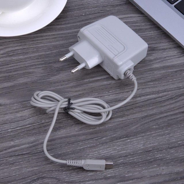 Kuymtek Cargador adaptador de corriente CA con enchufe europeo para consola de juegos Nintendo 3DS/NDSI/3DSXX Kuymtek 1lh8lx4kp6al5wq3