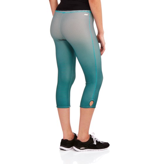 danskin now fitted capri