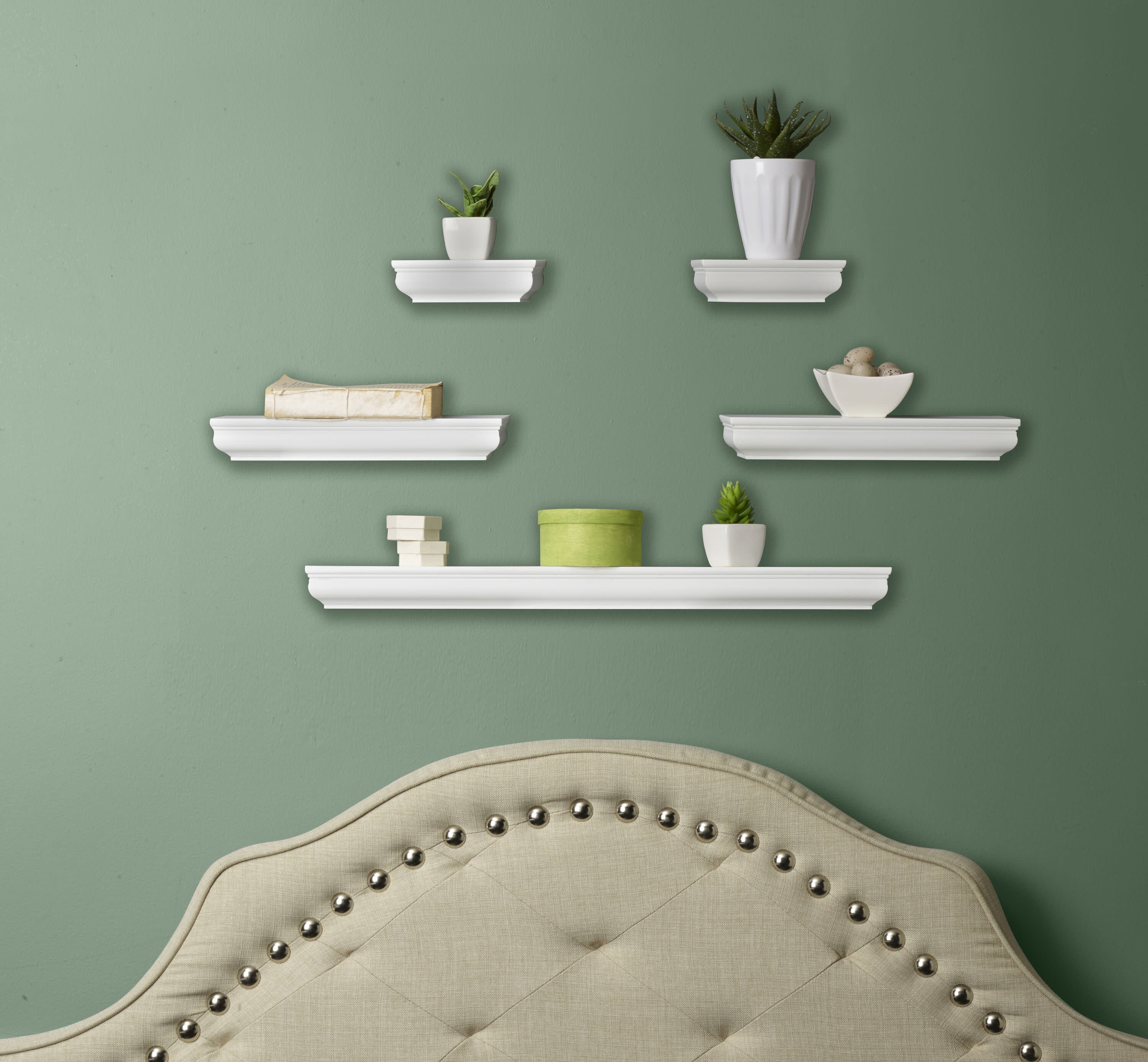 Melannco Set of 5, 2-6-inch 2-12-inch, 1-24-inch Shelves in White