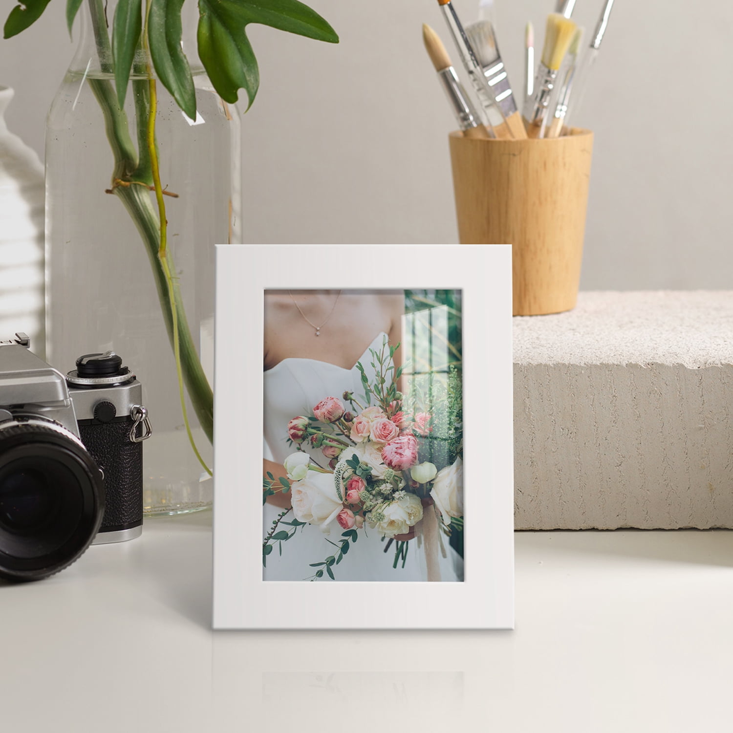 Modern 3.5 in. x 5 in. White Picture Frame (Set of 2)