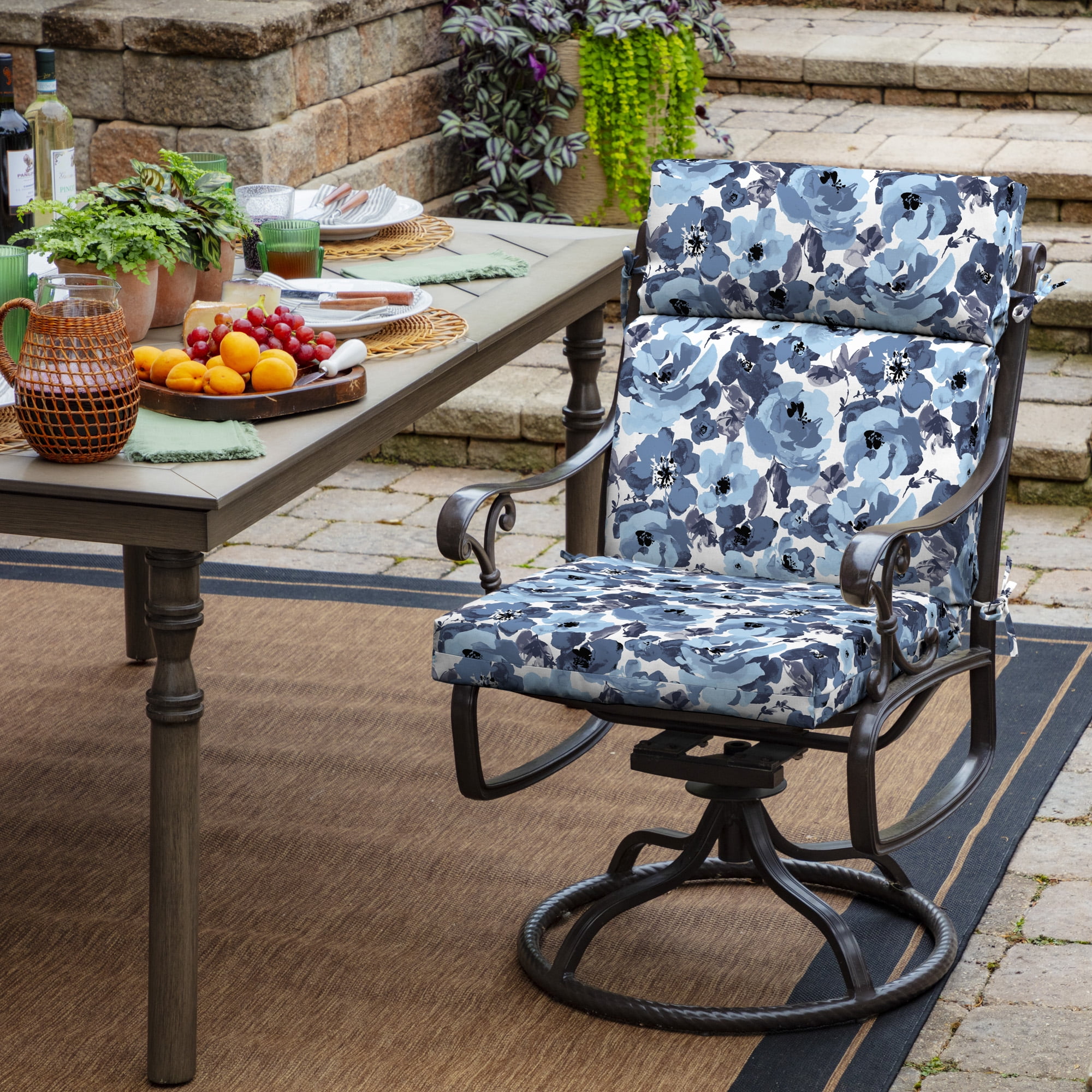 ARDEN Outdoor Chair Cushion 20 x 21, Blue Garden Floral