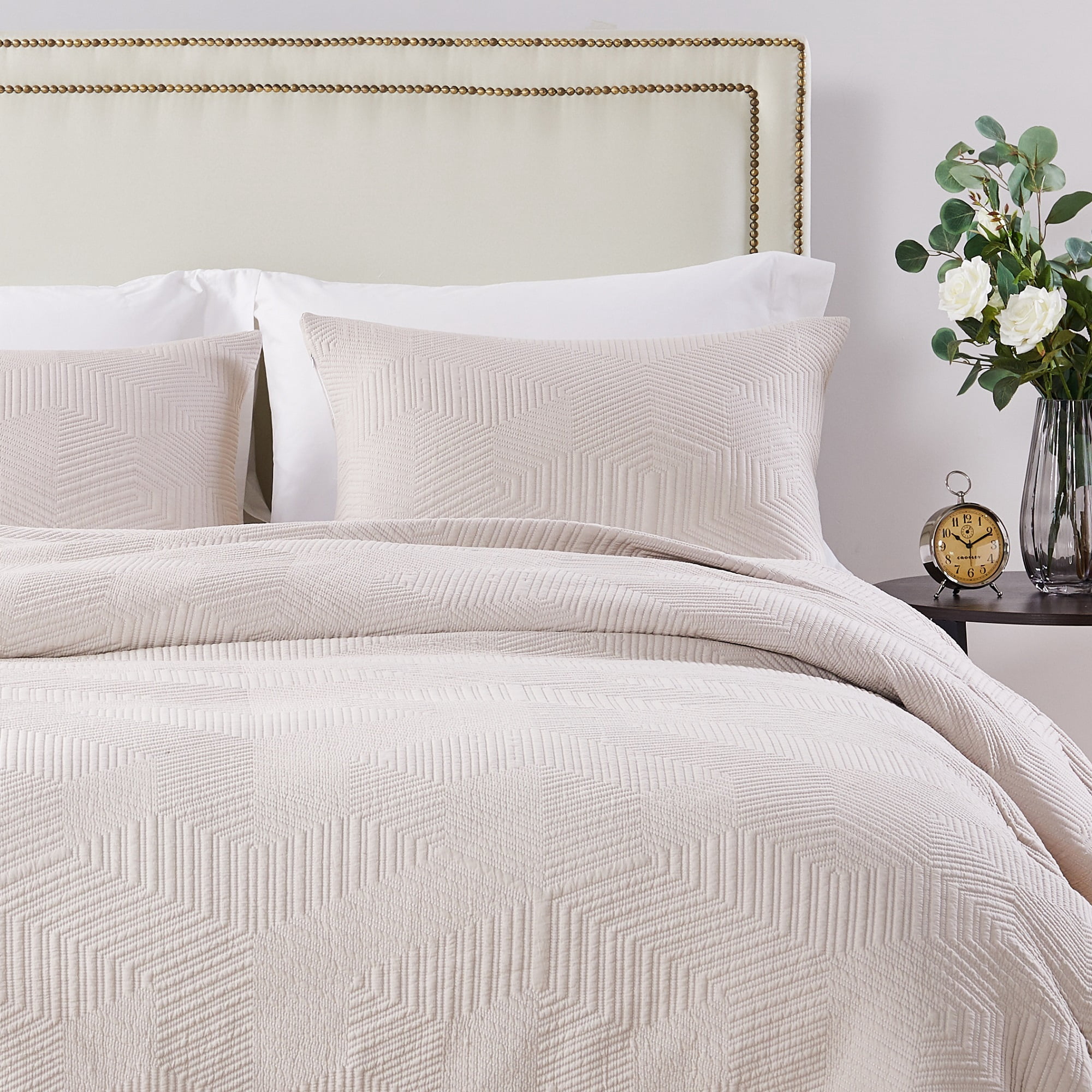 Barefoot Bungalow All Ages Parker Modern Quilt and Pillow Sham Set, Oversized, Full/Queen, Linen