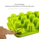 thumbnail image 4 of Matsuzay Molde de silicona con forma de flor, 20 rejillas, resistente al calor, antiadherente, para el hogar, gelatina, pudín, Fondant, molde Herramientas y accesorios para hornear Verde, 4 of 6
