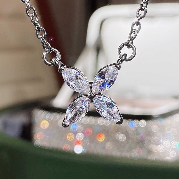 WWG Necklace for Women Women Fashion-flash Inlaid Zircon Geometric Zircon Flower Shape Necklace Jewelry for Valentine's Day Mother's Day Christmas Birthday Gifts