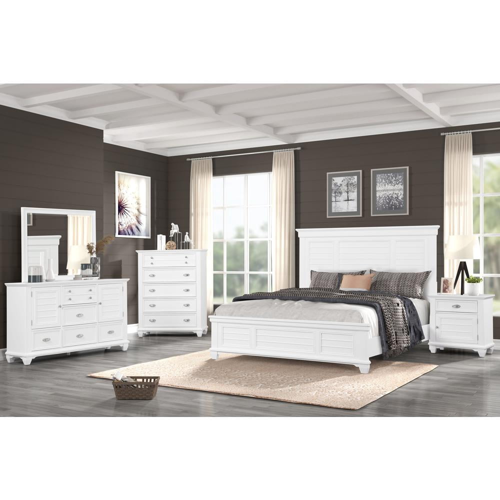 New Classic Furniture Jamestown Solid Wood 5-Drawer Chest in White