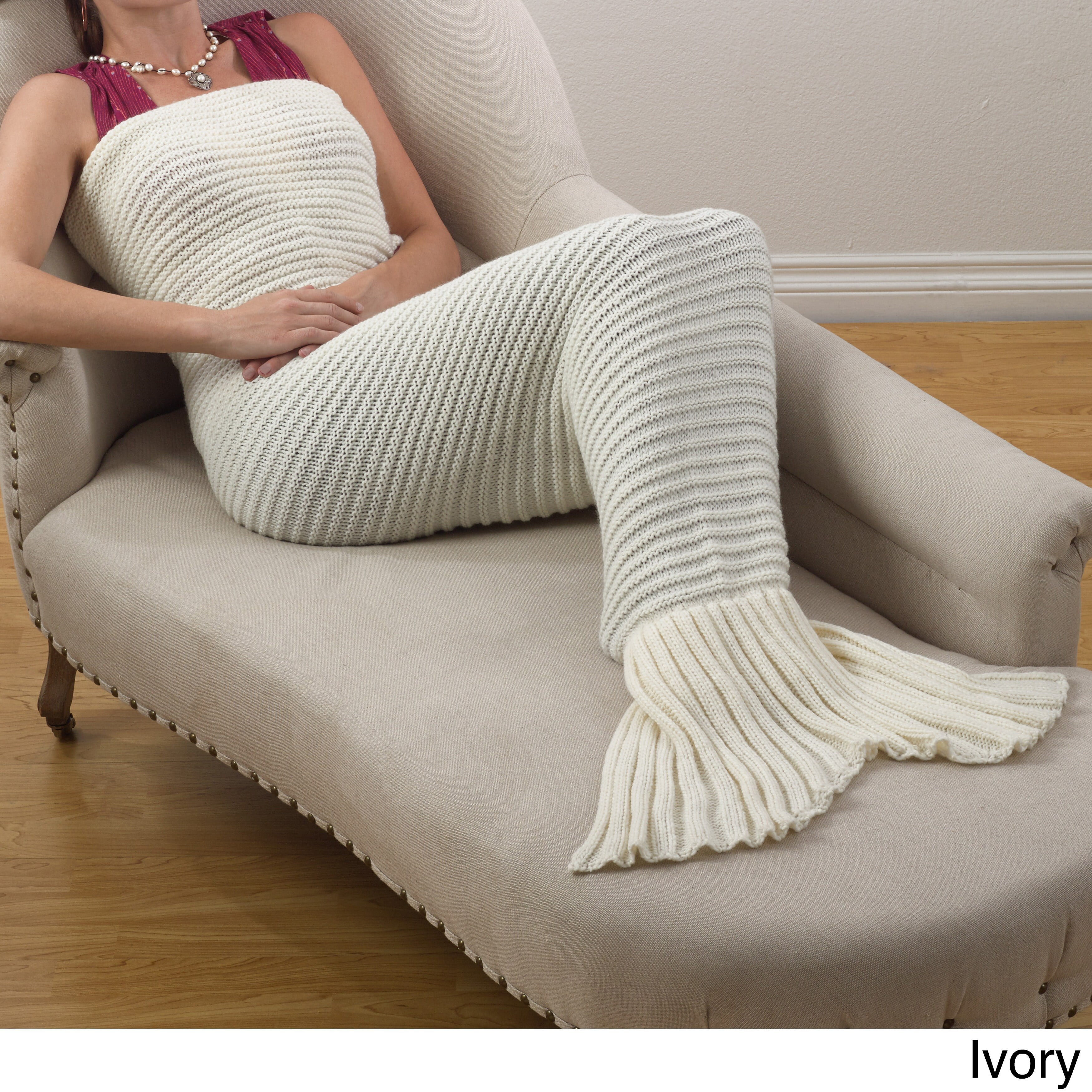 Saro Lifestyle Chunky Knit Mermaid Tail Design Throw Blanket