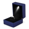 thumbnail image 4 of TOPINCN Étui à Bagues, 4 Couleurs Boîte de Rangement à Bagues Éclairée à LED à la Mode Présentoir à Bijoux Cadeau, Étui de Rangement à Bagues, 4 of 8