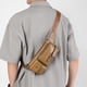 thumbnail image 5 of Riñonera de piel para hombre | Bandolera con múltiples bolsillos | Material de PU para negocios y viajes | Correa ajustable | Negro, marrón y caqui, 5 of 6