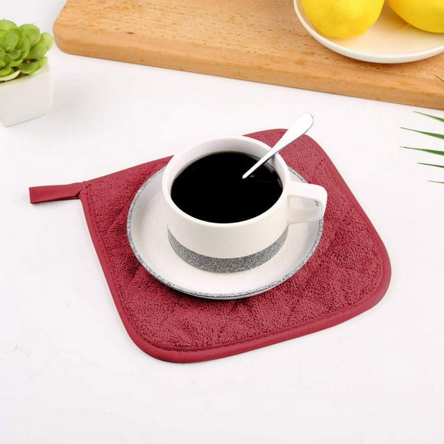 Placemat under $5! CQCYD Insulated Placemat Set, Coated Heat Resistant Pot Cup Mat, Thickened Towel Fabric Table Protection Pad