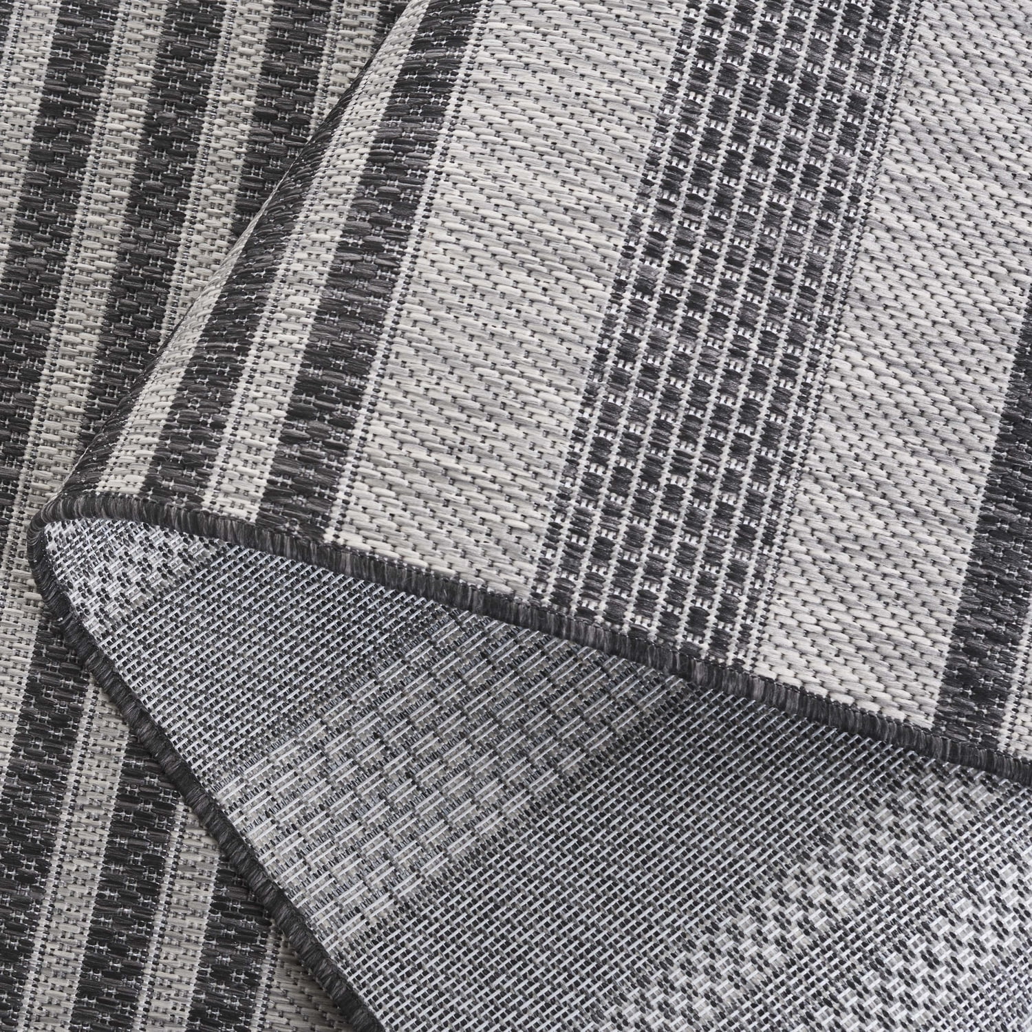 SAFAVIEH Beach House Jenelle Striped Indoor/Outdoor Runner Rug, Gray/Charcoal, 2'2" x 8'