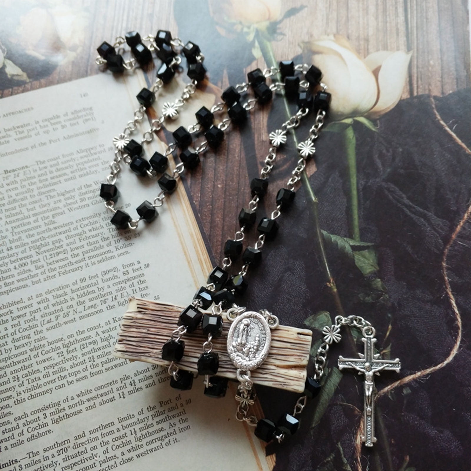 Amazon.com: Onyx Mens Rosary Necklace, Natural Gemstone Rosary, Mens Cross  Necklace, Mens Gemstone Beaded Necklace, Black Onyx Rosary for Men + Gift  Box : Handmade Products