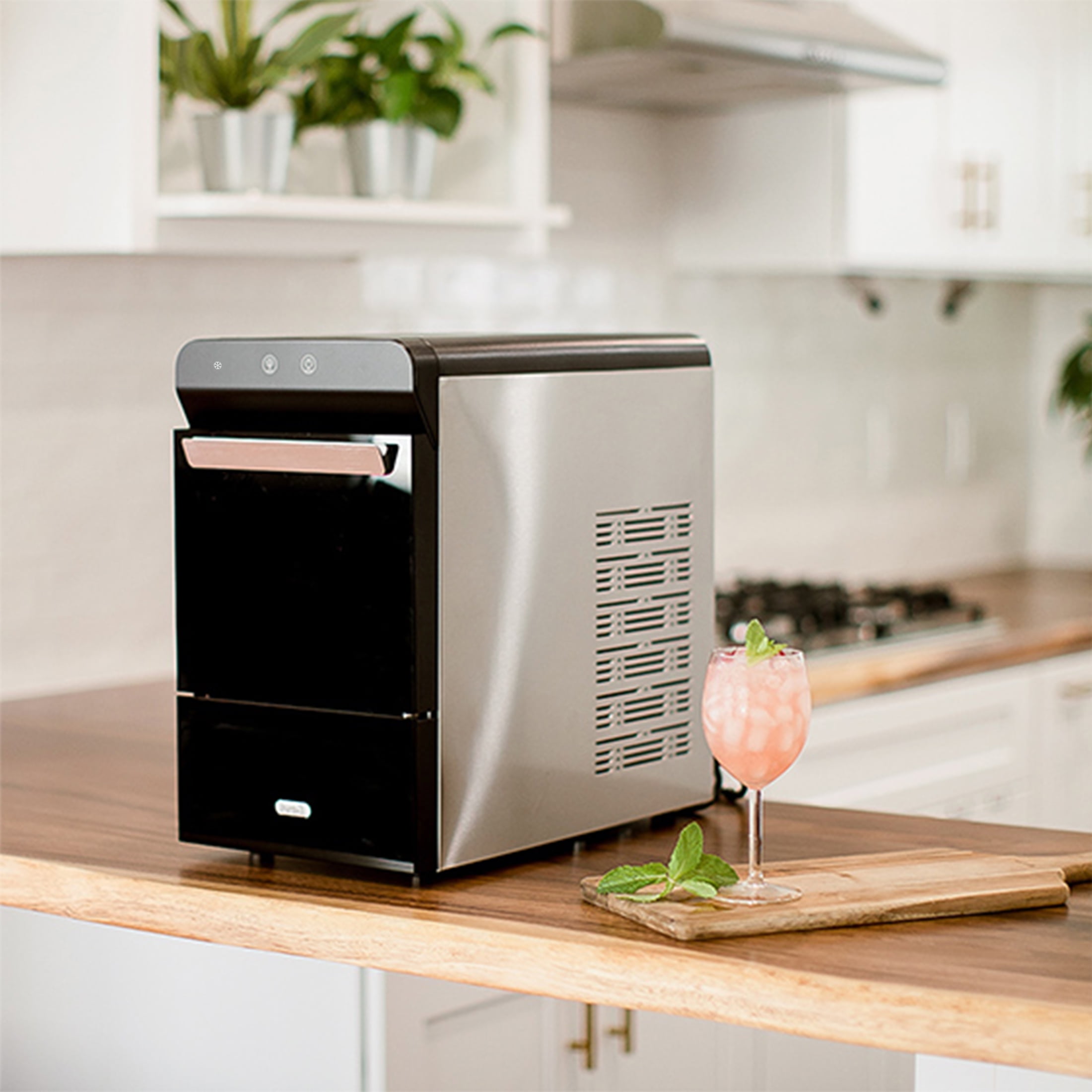 GEVI HOUSEHOLD 30 lbs/Day Capacity Nugget Ice Maker