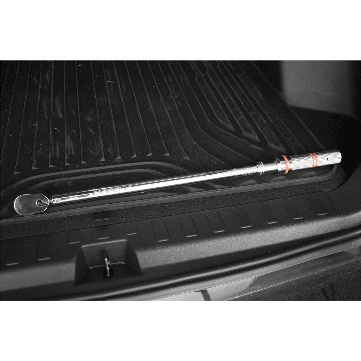 K Tool International Torque Wrench 1/2 Inch Drive 250 Foot/Pounds