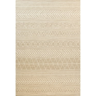 Bashian Valencia Nuncio 8'6" x 11'6" Area Rug in Beige