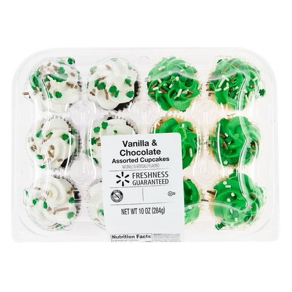 Freshness Guaranteed St. Patrick's Day Vanilla Chocolate Cupcake, 10 oz, 12 Count