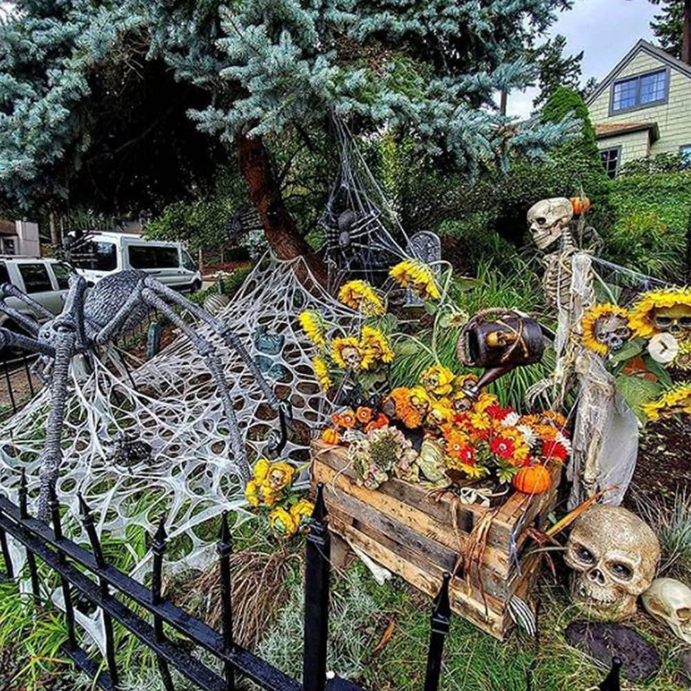 Halloween Sunflower Skull Garden Decoration, DIY Sunflower Skulls Bouquet Gothic Halloween Decor, Sunflower Skull Halloween Garden Fun Decoration Props for Gardens, Courtyards, Terraces