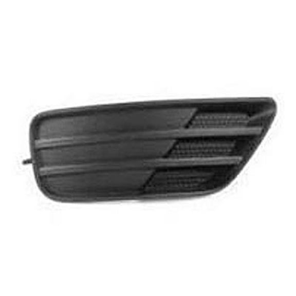 KAI New Standard Replacement Passenger Side Fog Light Cover, Fits 2005-2007 Ford Focus