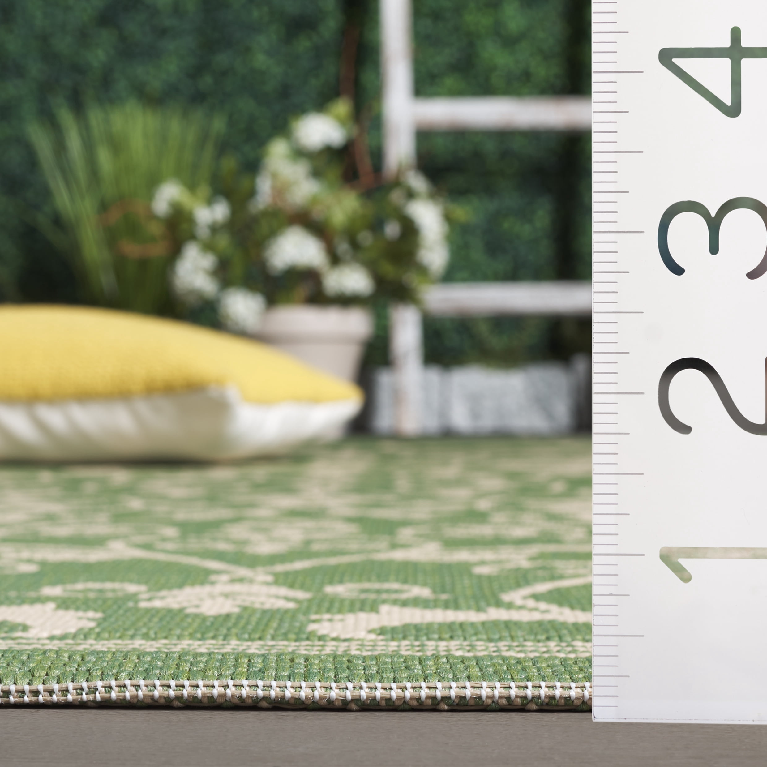 Safavieh Courtyard Nanda Botanical Indoor/Outdoor Area Rug, Olive/Natural, 8' x 10'