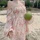 thumbnail image 3 of Vestido largo de manga abullonada, vestido halter con hombros descubiertos y mangas abullonadas, vestido con estampado floral y mangas abullonadas de calidad profesional, 3 of 9