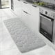 thumbnail image 5 of Alfombra de baño (1 unidad), antideslizante, 150 x 50 cm, absorbente, lavable, gruesa y suave, para ducha (gris)., 5 of 9