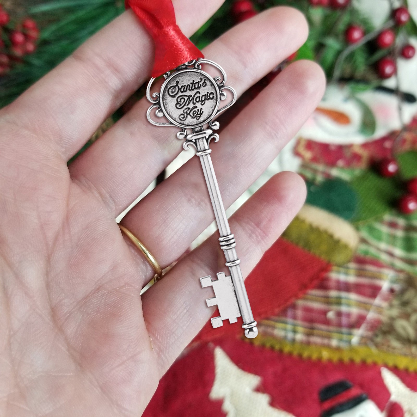 FUYUYU Santa's Key For House With No Chimney Ornament Santa Key Santa  Clause Decoration Santas Key Christmas Gifts Christmas Decor