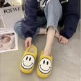 thumbnail image 3 of Pantuflas sin cordones, cómodas, cómodas y de felpa suave con cara sonriente.yt, 3 of 5