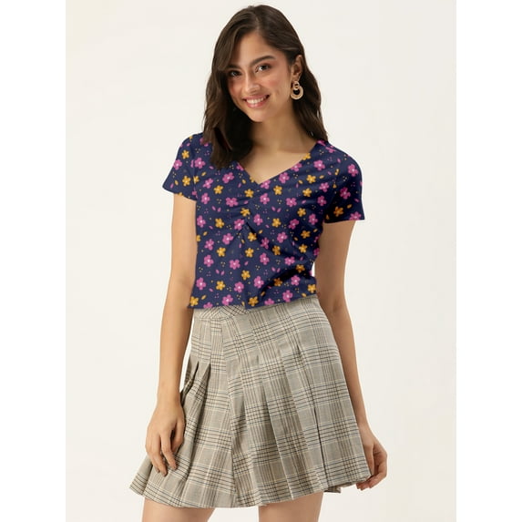 DressBerry Women's Printed Cotton Jersey Top Casual Summer Short Sleeves V Neck Western Style Slip-On Light Weighted Loose Fitted Crop Top Blouse