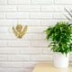 thumbnail image 4 of QUMIIRITY Colgante De Pared Ángel En Resina Con Acabado Dorado Para Espacios Decorativos, 4 of 6