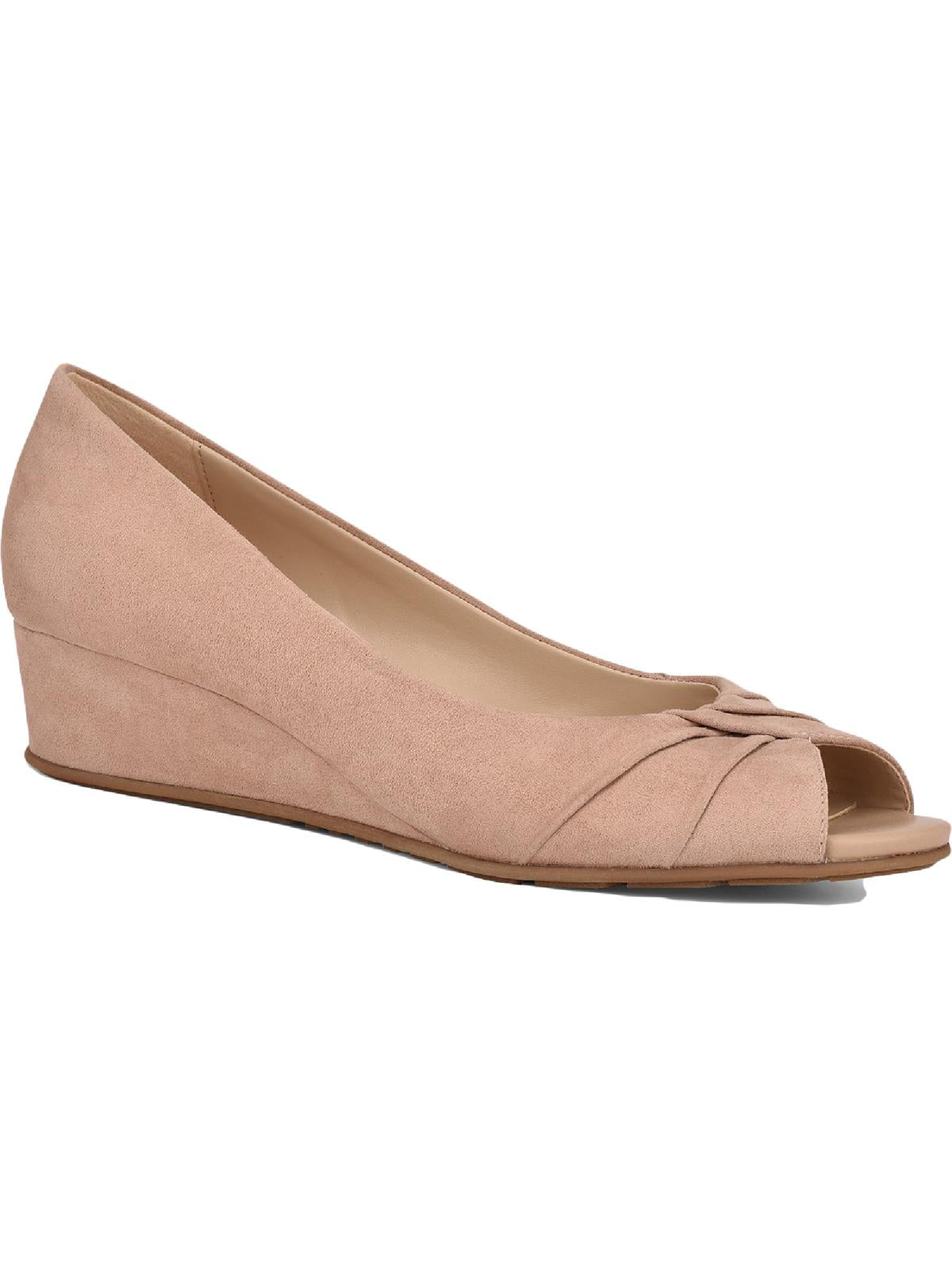 bandolino open toe heels