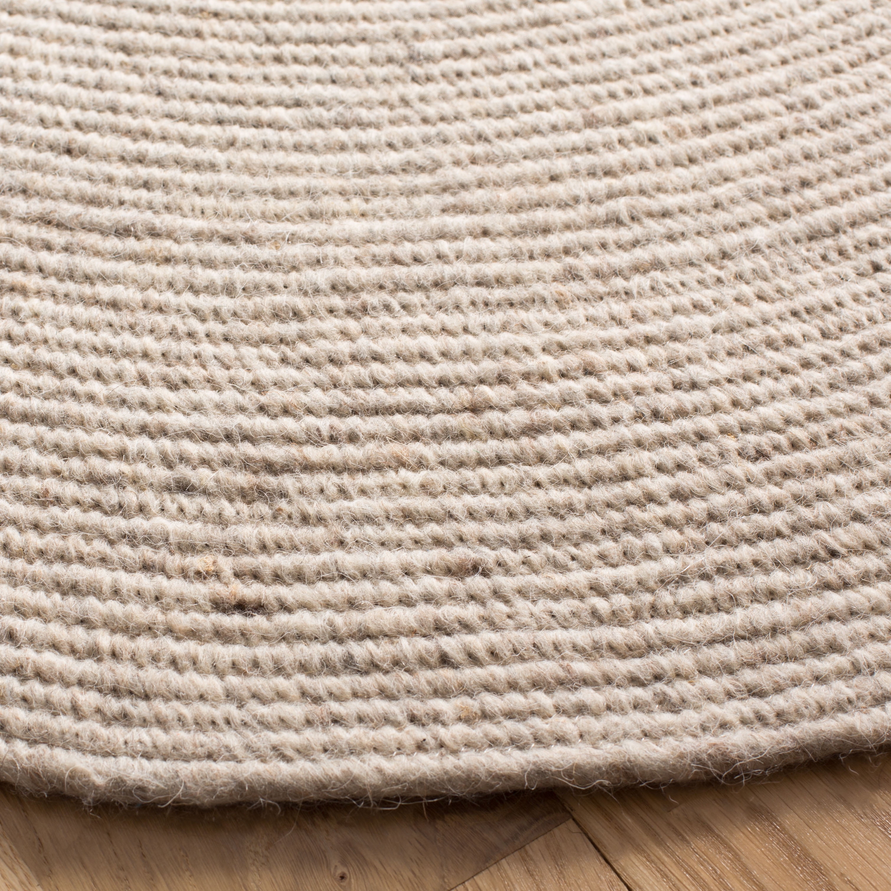 SAFAVIEH Braided Ronan Solid Reversible Area Rug, Beige, 5' x 5' Round