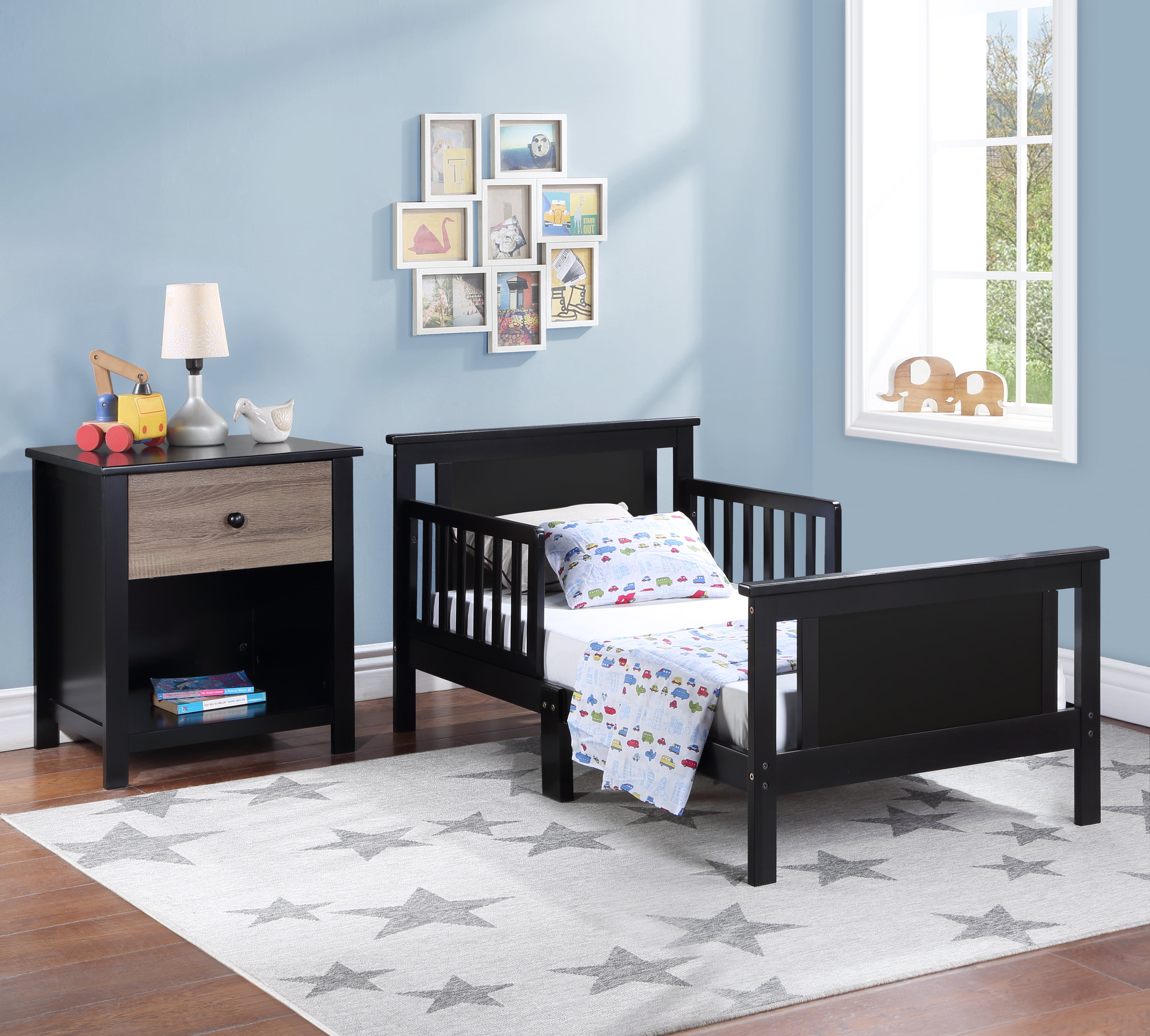 Olive & Opie Connelly Wood Reversible Panel Toddler Bed in Black/Vintage Walnut