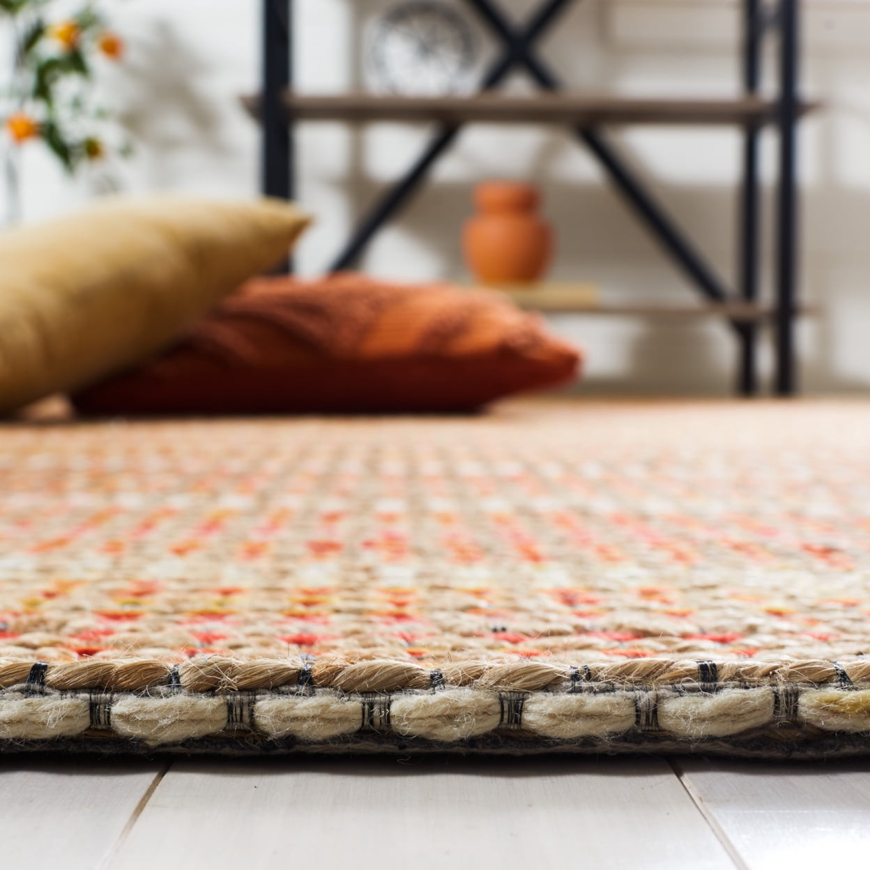 SAFAVIEH Marbella Kennard Striped Runner Rug, Natural/Red, 2'3" x 8'