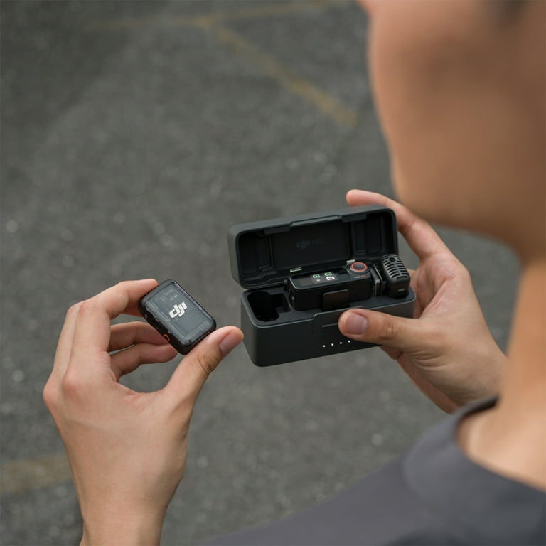 DJI Mic 2 (2 TX + 1 RX + Charging Case) All-in-one Wireless
