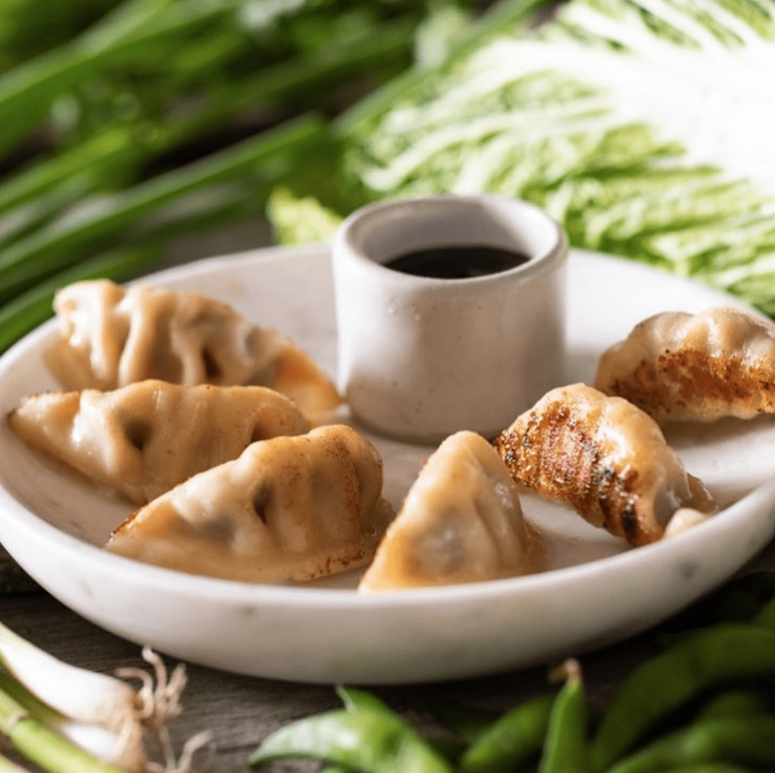 Raviolis Surgelés Siwin au Porc et au Bœuf, Style Japonais — Saveur Authentique et Commodité Moderne 500g