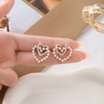 thumbnail image 2 of Pendientes de aro de perlas para mujer, pendientes de perlas, pendientes de círculo grande, joyería de moda, pendientes de corazón para mujer, pendientes de corazón, 2 of 5
