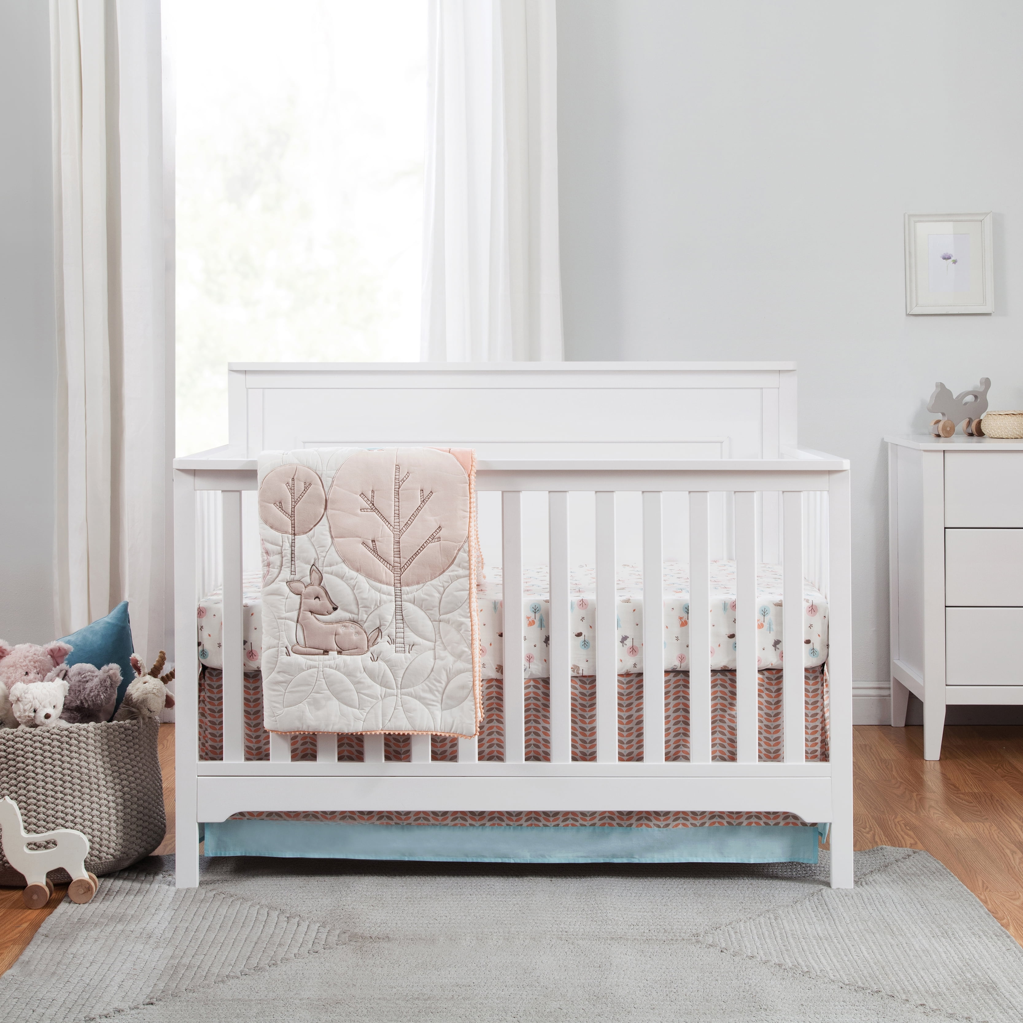 Carter's by DaVinci Dakota 4-in-1 Convertible Crib in White