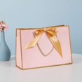 thumbnail image 1 of Bolsa de papel portátil con fondo cuadrado y lazo, color exquisito, embalaje para regalo, bolsa para compras de ropa, 1 of 1