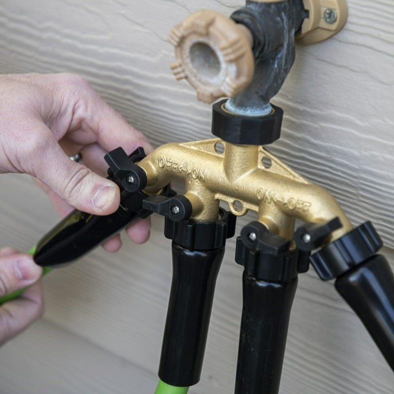gardenH　904040 Expert Gardener Brass 4-Way Hose Faucet Manifold Connects to