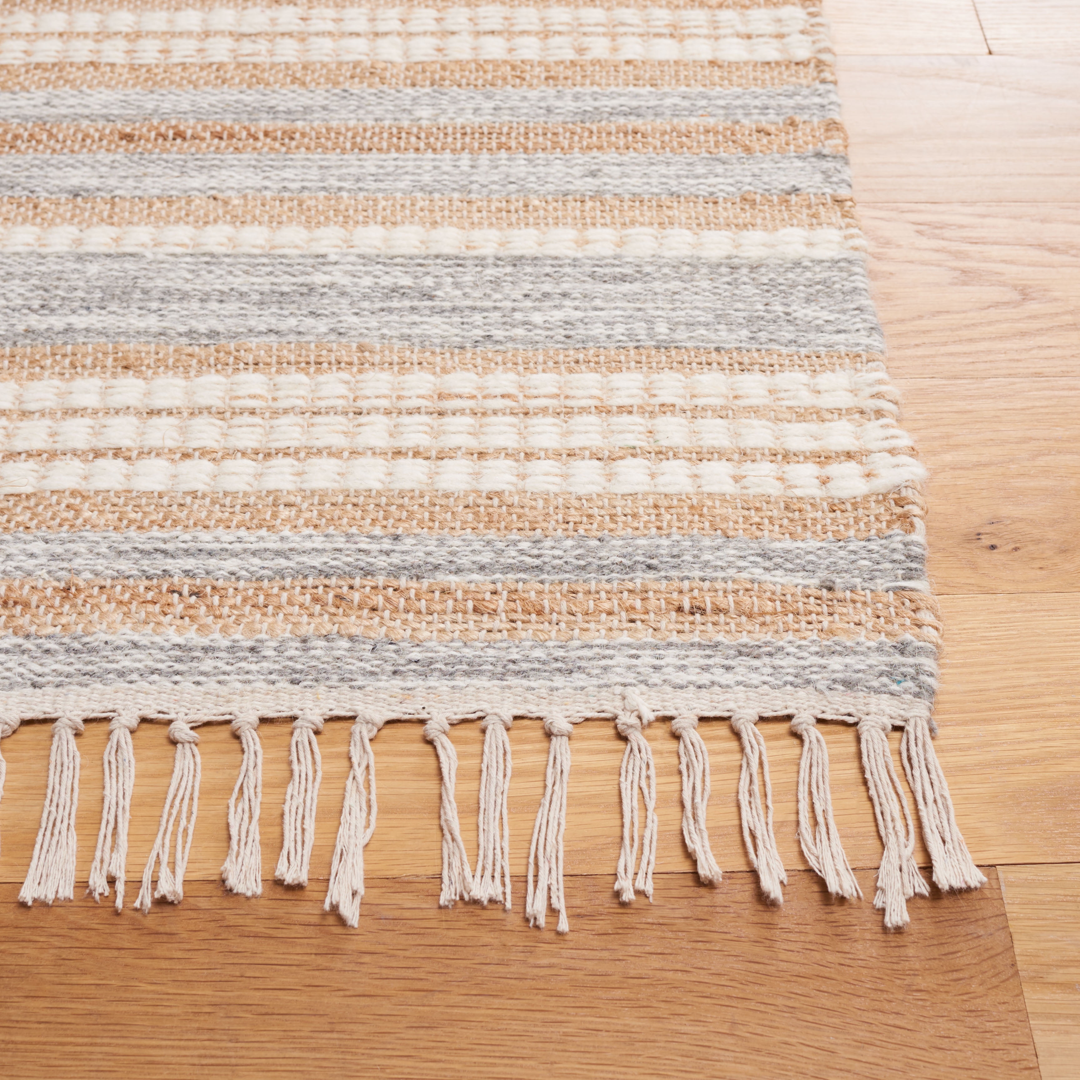 Safavieh Kilim Kayla Striped Area Rug, Natural/Gray, 5' x 8'