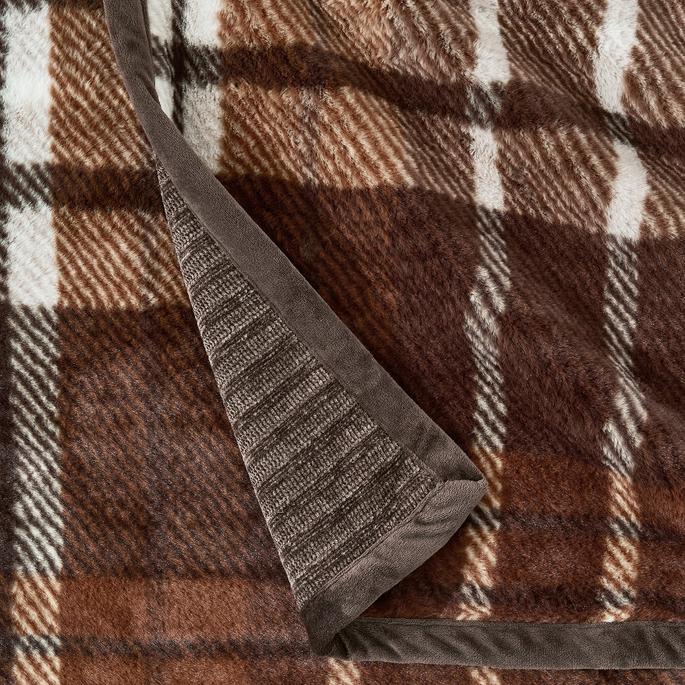 Better Homes & Gardens Chenille Bed Blanket, Brown, Queen Size, 90 x 96 in
