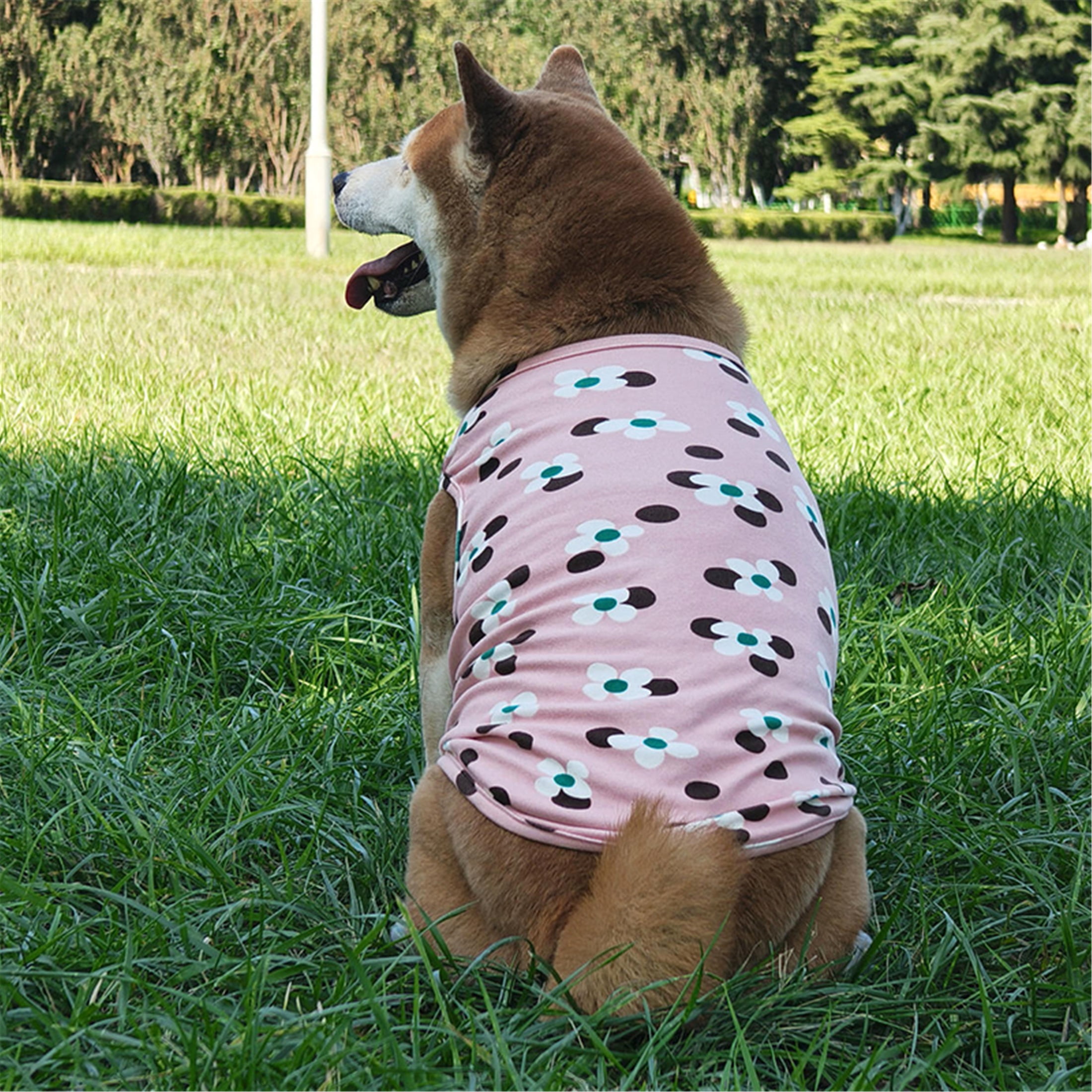 HQREA Floral Large Big Dog Vest Shirt Girl Spring Autumn Warm Fleece Sleeveless Pet Vest Clothes Samoyed Undershirt Corgi Outfits