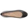 thumbnail image 4 of Easy Spirit Women's Ailene Pumps in Black, 7.5 W US, 4 of 5