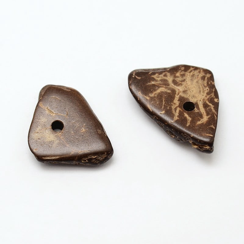 500gs Dyed Chip Coconut Beads Camel 14~31x8~13x2~4mm Hole: 1.5~2mm about 882pcs/500g