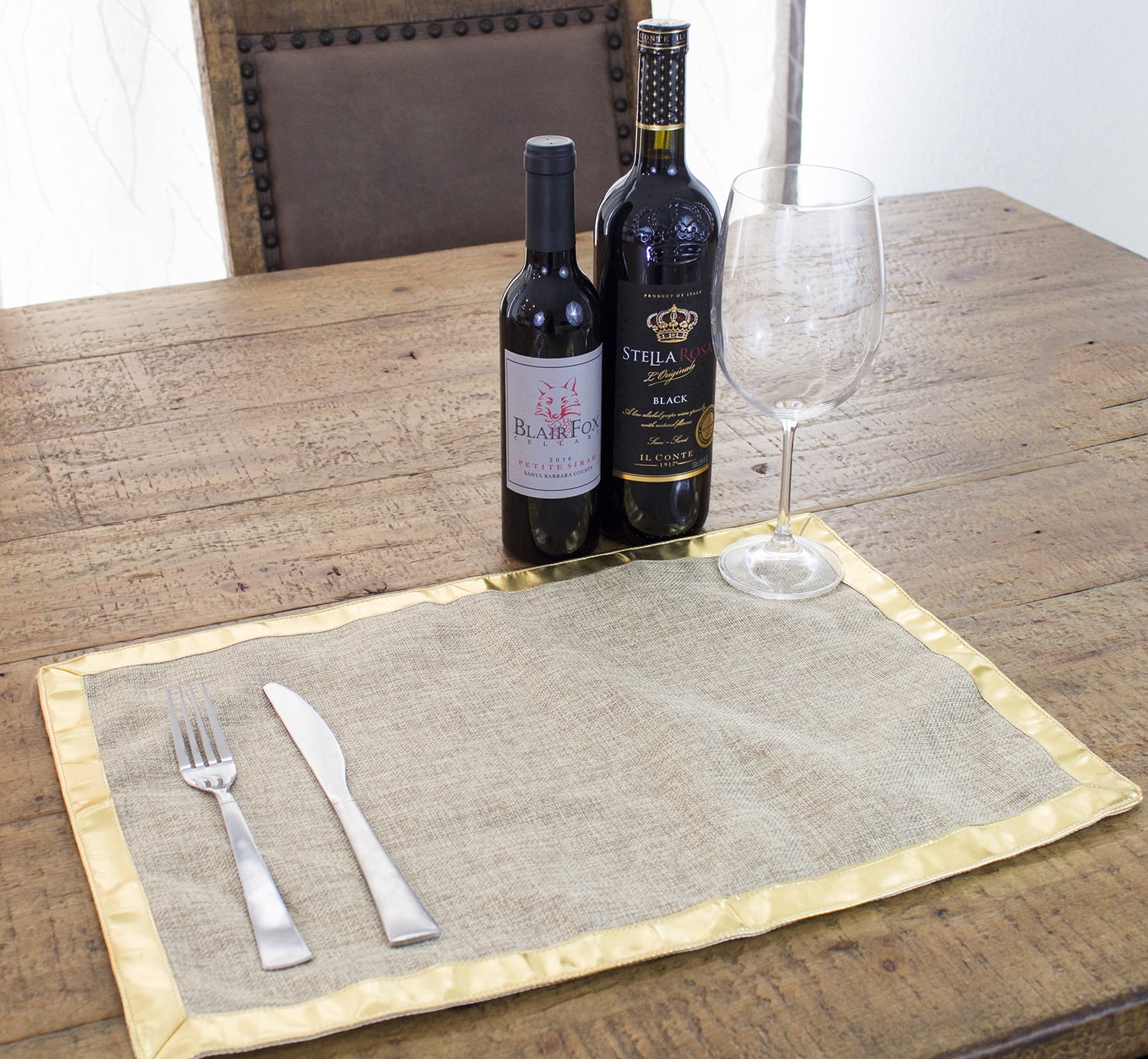 Holiday Unique Plain Design with Gold Border Table Placemat - Set of 4 (Gold Border 13"x19" Placemat-Set of 4)