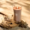 thumbnail image 4 of Crema aromática de pachulí Candle WoodWick, tamaño grande, 620 ml, 120 h, 4 of 6