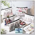 thumbnail image 3 of Set de recuerdo Landical New York 6 bolsas de cosméticos con 6 llaveros para mujer, 3 of 7