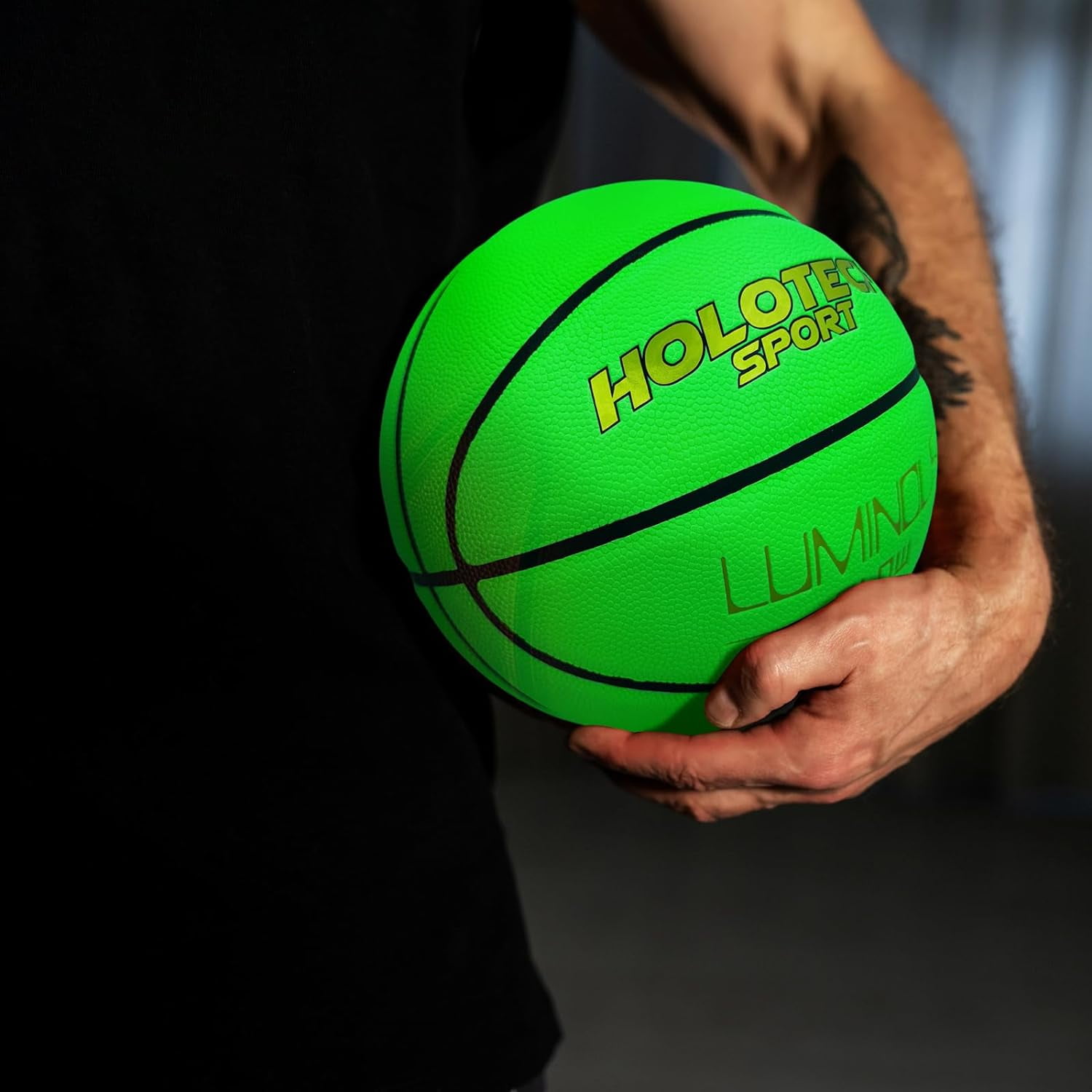 Basketball Glow in The Dark, Cool Glowing Luminous Leather Basketball Indoor Outdoor Size 7/6/5 for Men, Women, Teenager (with Pump)