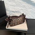thumbnail image 2 of Bolso de mano con lazo y estampado de leopardo para mujer, moderno, de un solo hombro, estilo baguette francés, para primavera de 2025, 2 of 5