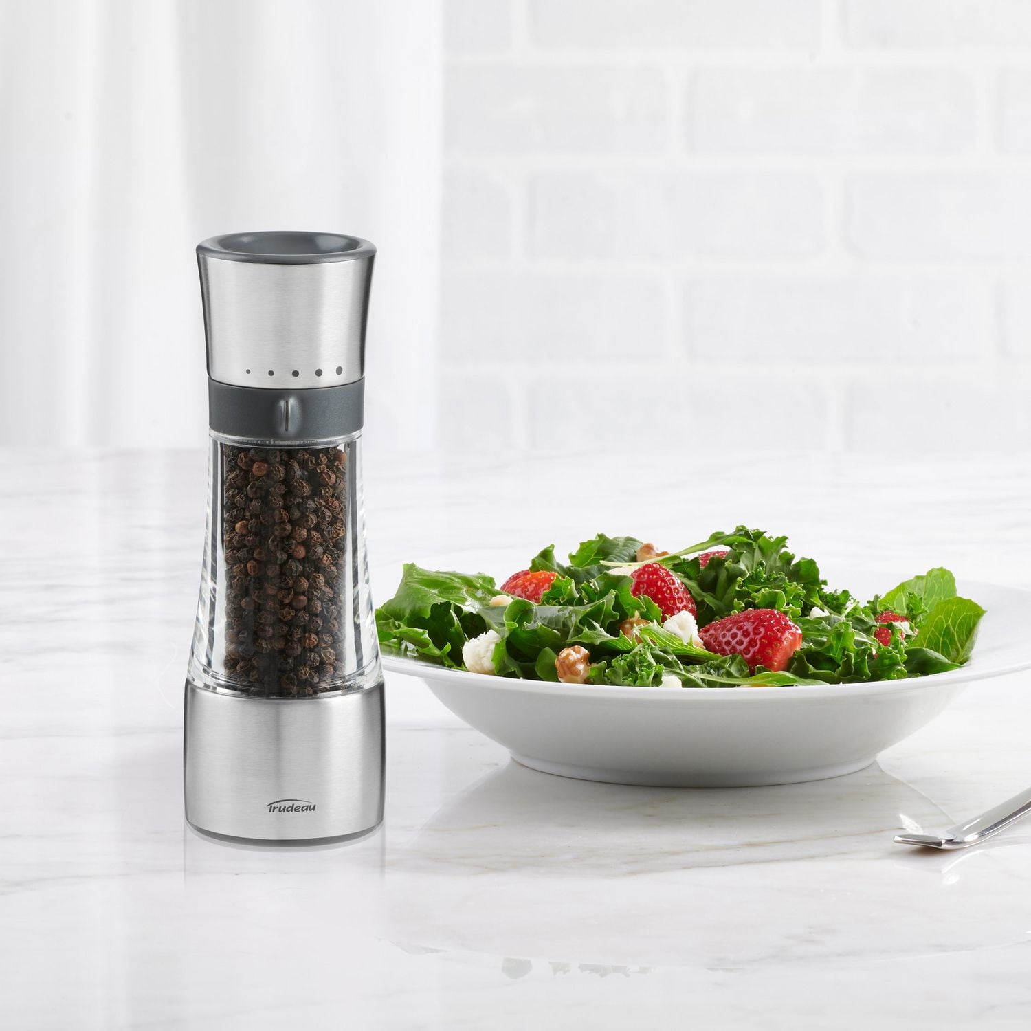 Trudeau 7" Adjustable Pepper Mill, Adjustable pepper mill