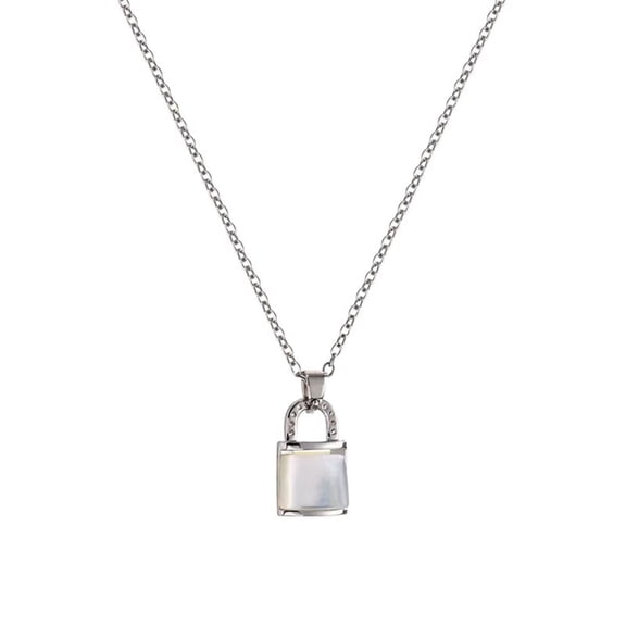 Delicate Lock Pendant Necklace – Stylish & Versatile Women's Jewelry